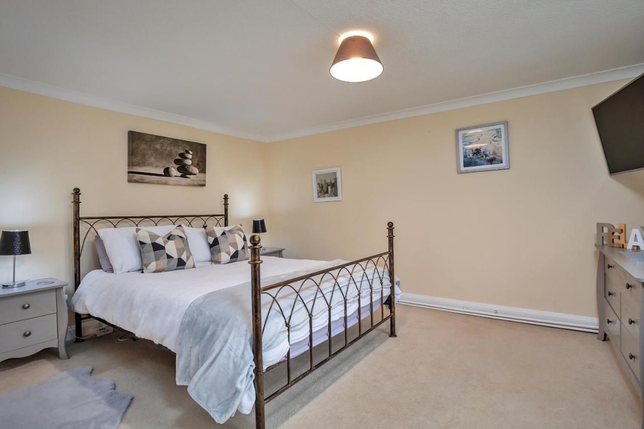 Finest Retreats - Cloggers Cottage Darley Exteriér fotografie
