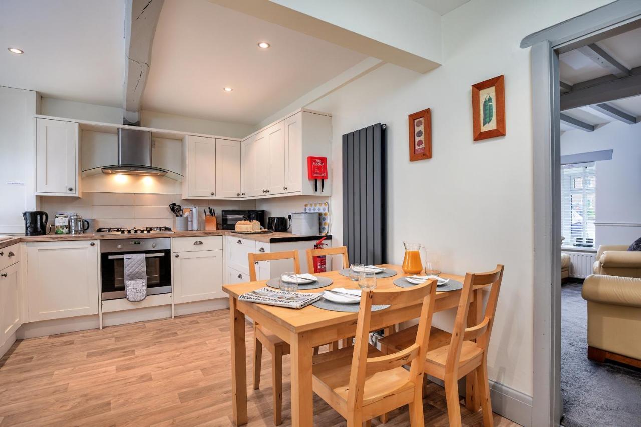 Finest Retreats - Cloggers Cottage Darley Exteriér fotografie